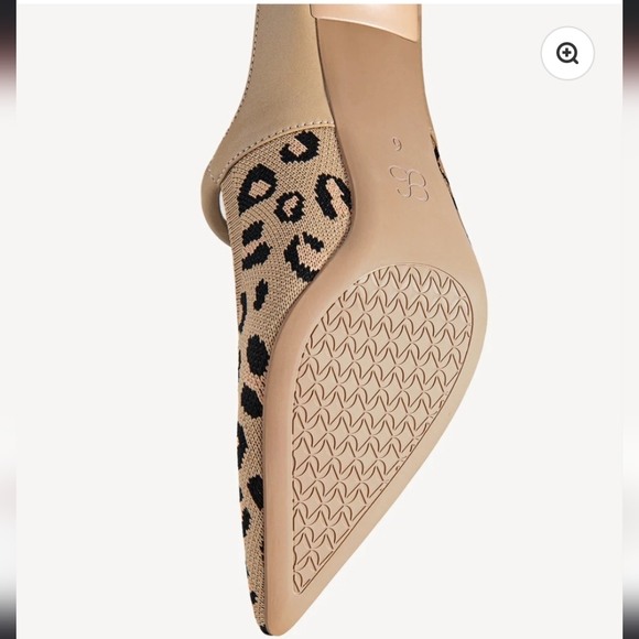 GraceLithe Pointed Toe Heeled Mule - Picture 7 of 7